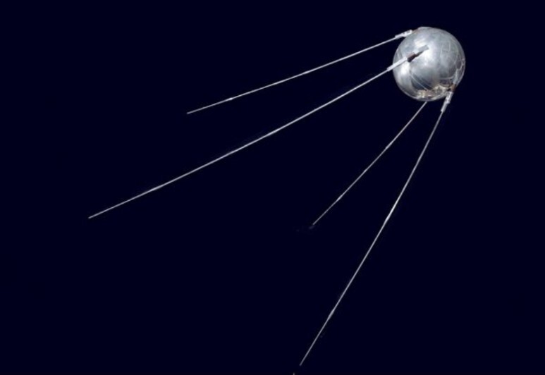 미국 NASA 위성 한반도 인근 추락 가능성 과기부, 경계경보 발령 우주위험대책본부 가동 잔해물 발견 (+신고방법)