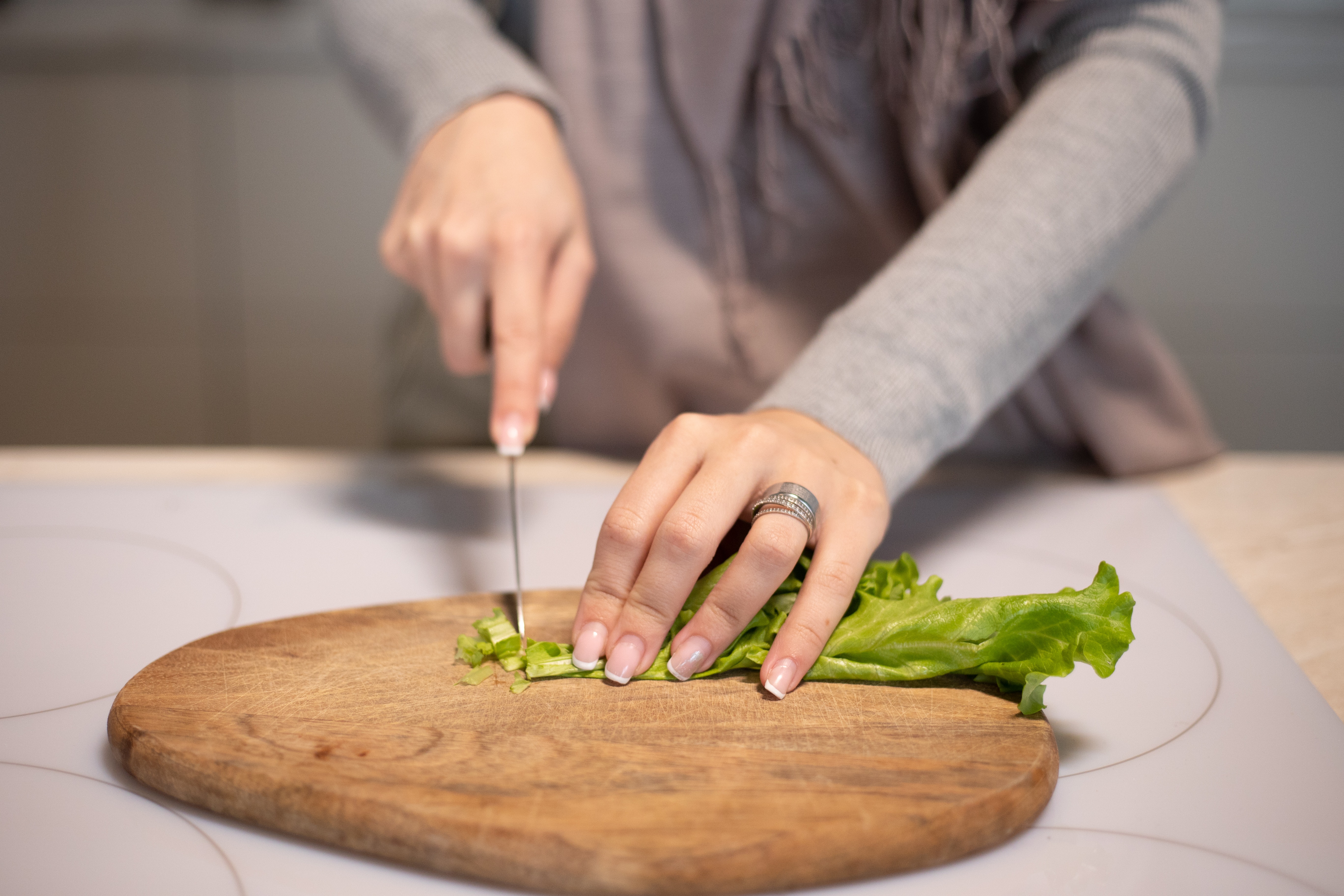 The Art of Meal Prep: Painting a Picture of Health for Busy Professionals