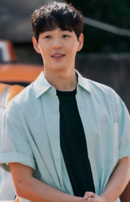  모범택시2 신재하(온하준) 배우의 매력적인 얼굴 선과 관상 비밀!