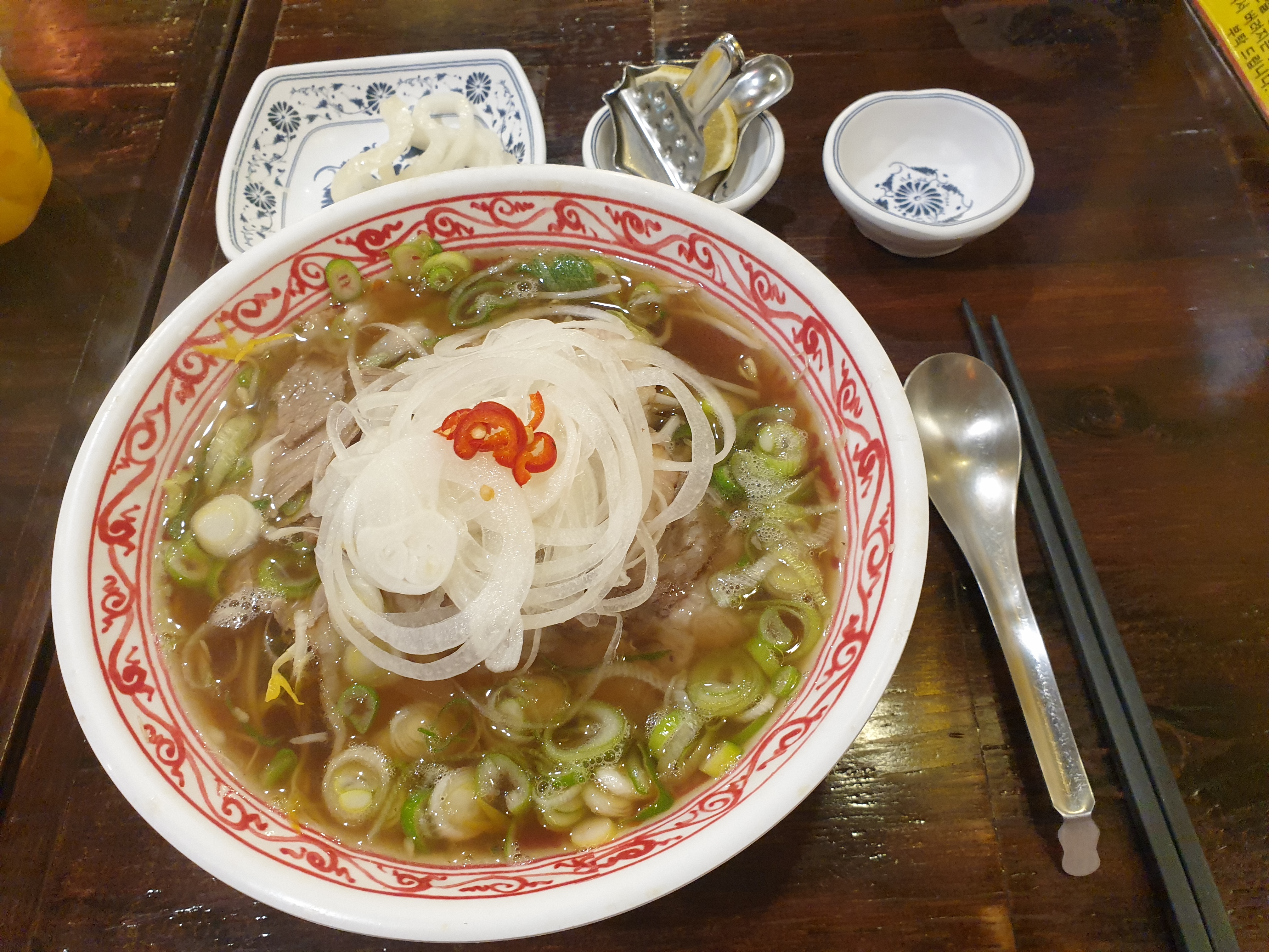  행당 맛집 쌀국수 하노이별 feat.육수가 끝내줘요