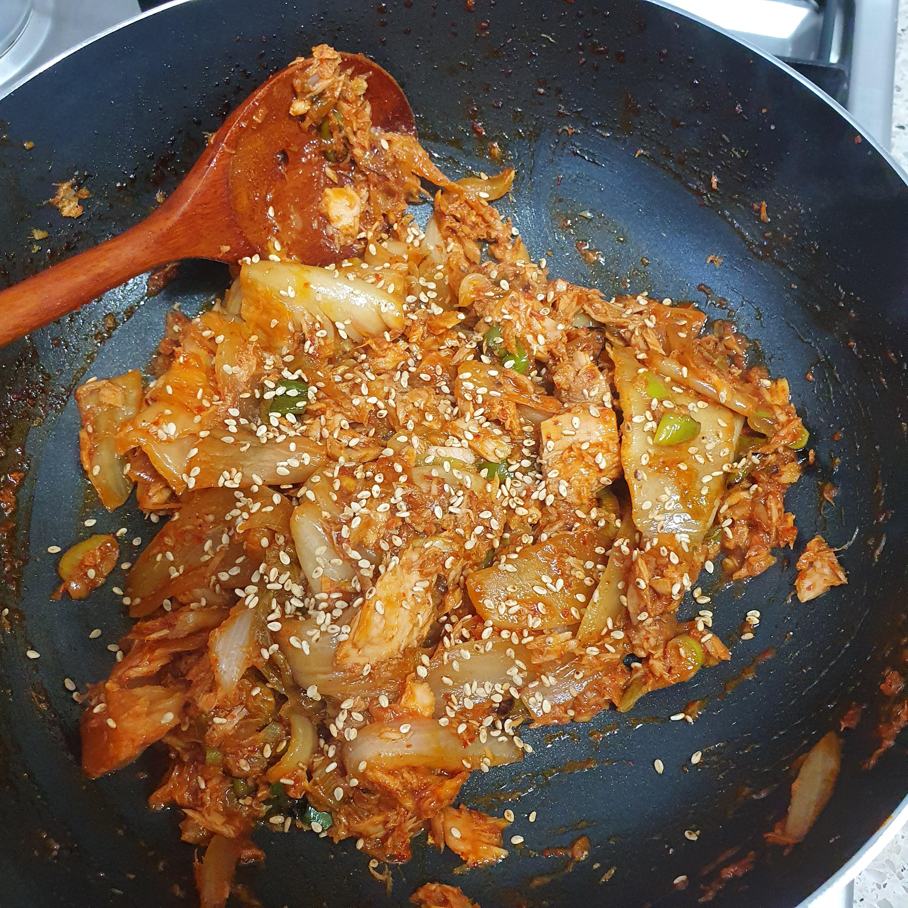  참치김치볶음 맛있게 만드는 법