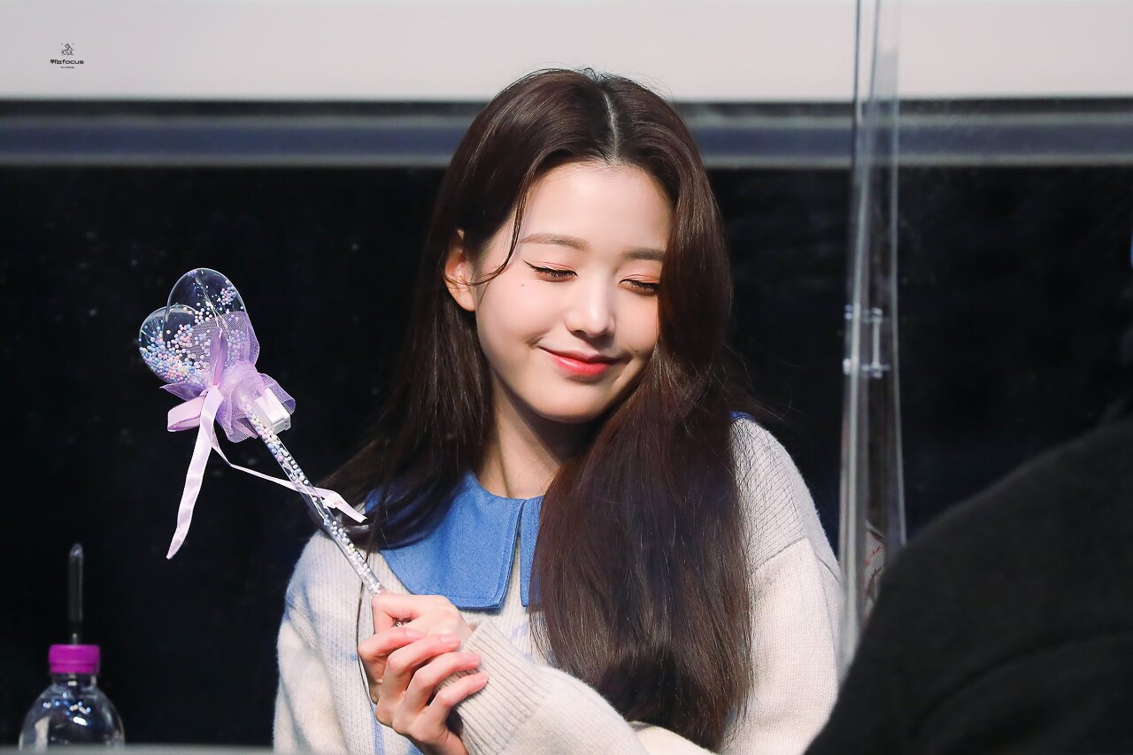  아이브 장원영 고화질 사진 / PC 배경화면