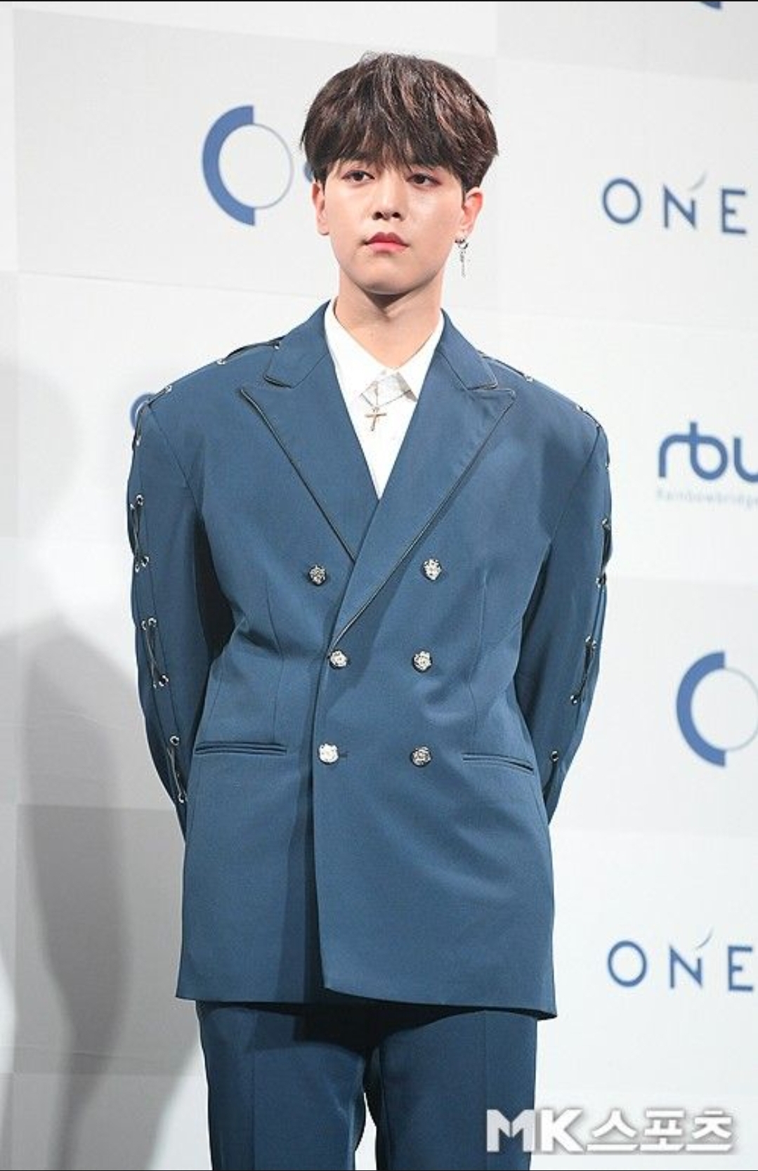  '사생활 논란' 원어스 레이븐, 결국 팀 탈퇴