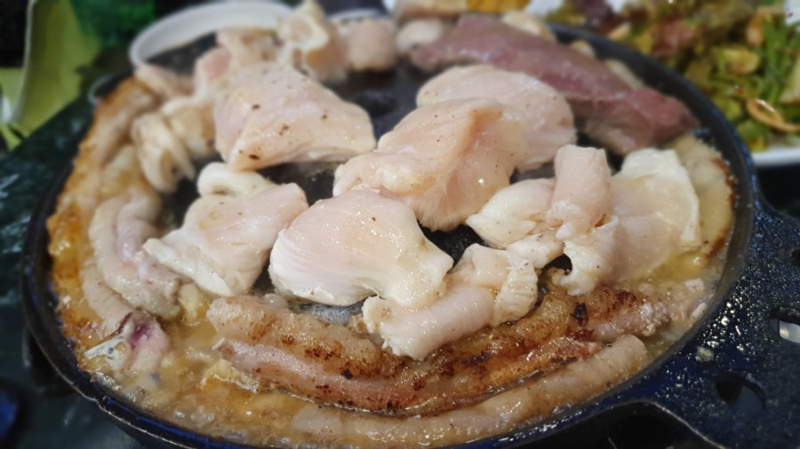  송파구 장지역 맛집 양곱창전문 장지골. 소문난 동네 맛집 답게 사람 한가득 양곱창 맛집이다.