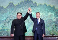  남북관계 개선? 김정은의 통신연락선 요청!