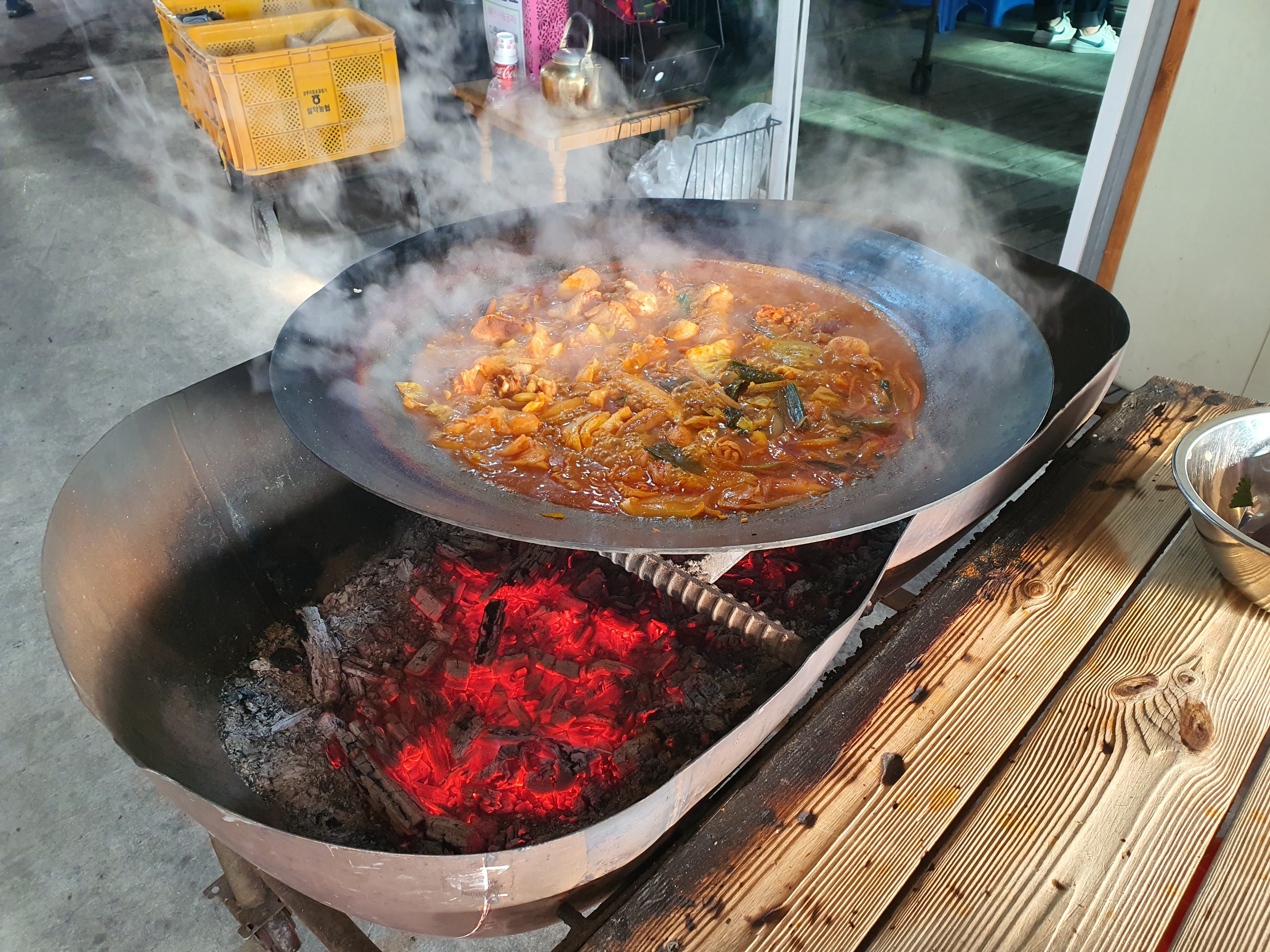  경기도 가평 산골농원 가마솥 닭볶음탕 맛집 설마 아직도 안가 봄?