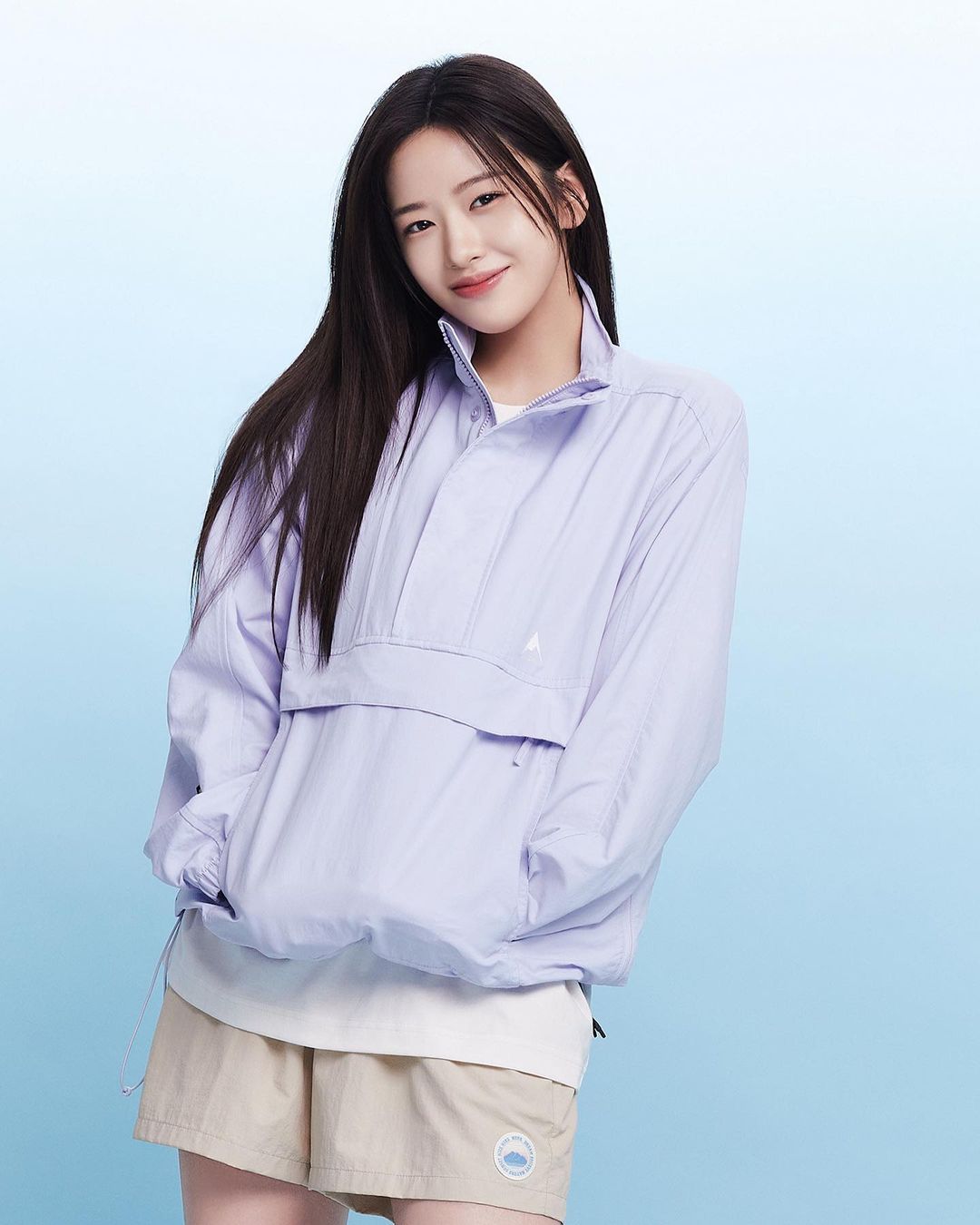  네파 광고하는 아이브 안유진 사진 모음