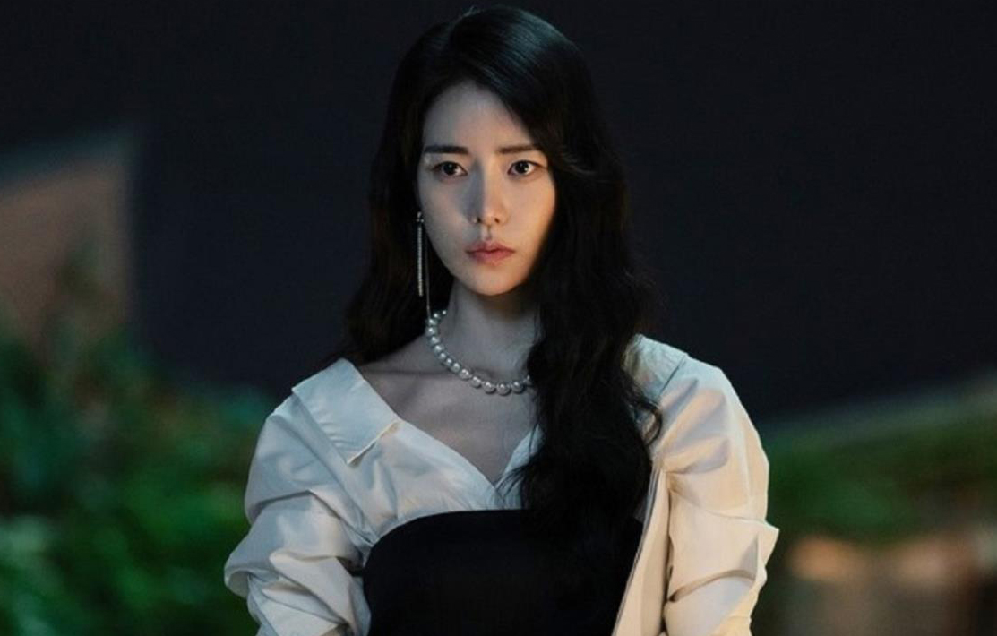  더 글로리 기상캐스터 박연진, 월급이 220만원?