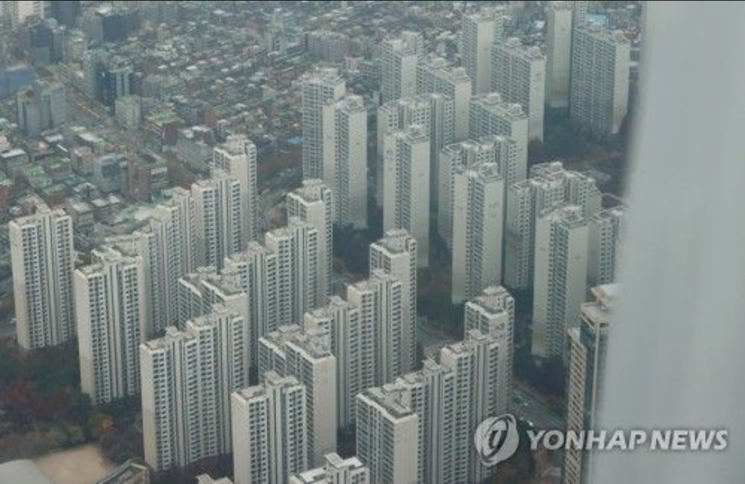  IMF, 한국 집값 하락 경고…
