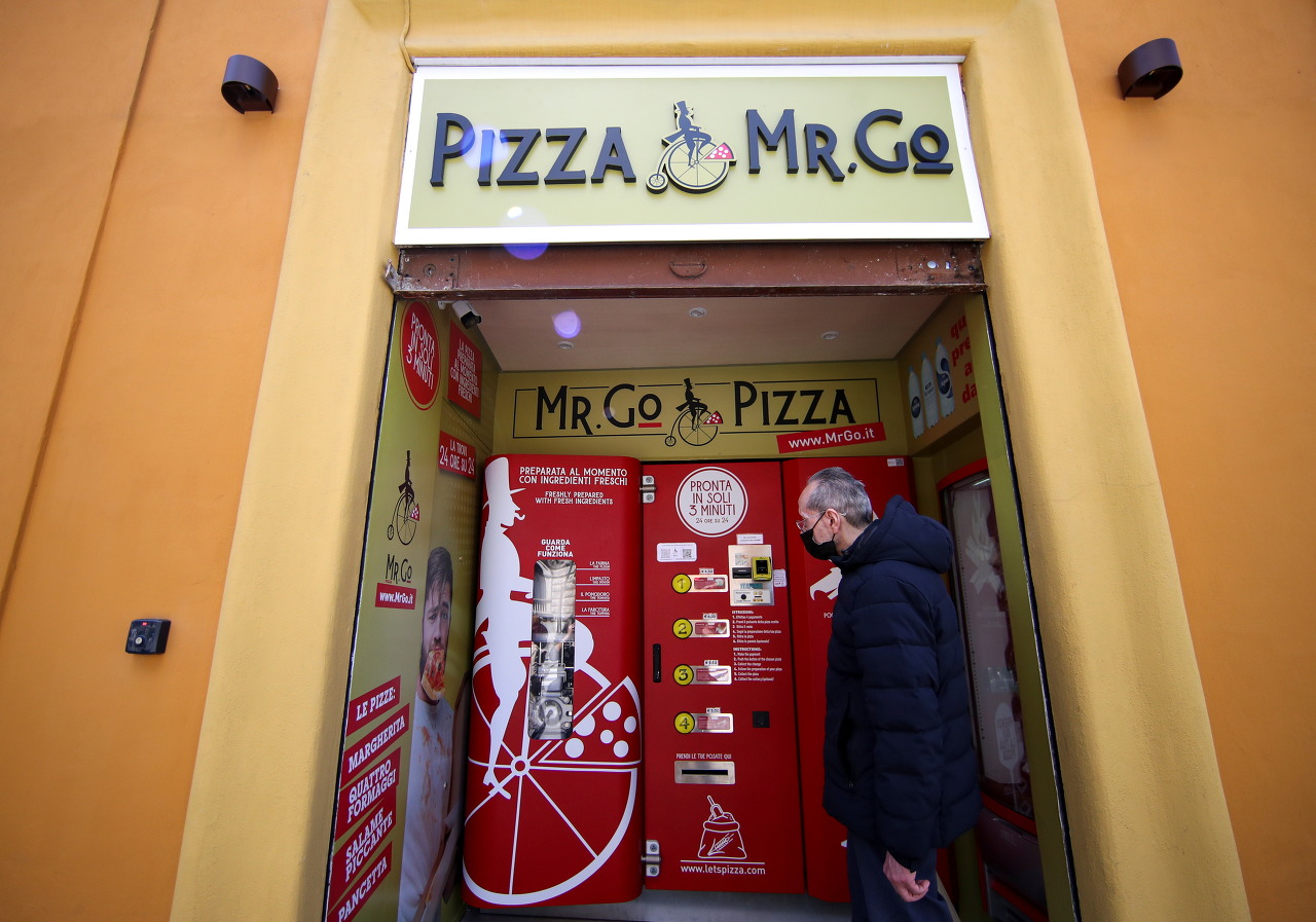 피자 자판기 in Rome