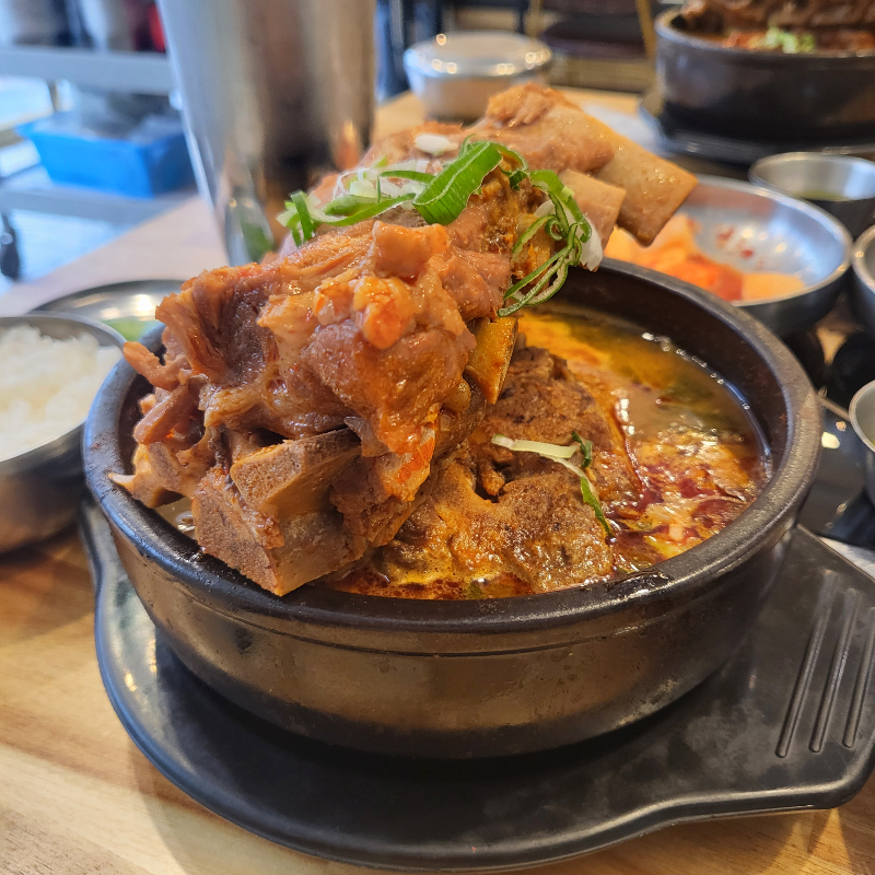  충장로맛집) 광주 뼈대있는집 충장점 내돈내산 후기