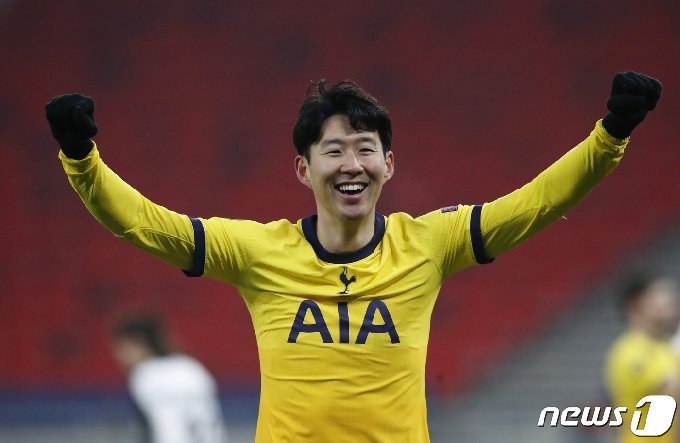  토트넘, 볼프스베르거 4-1로 우승
