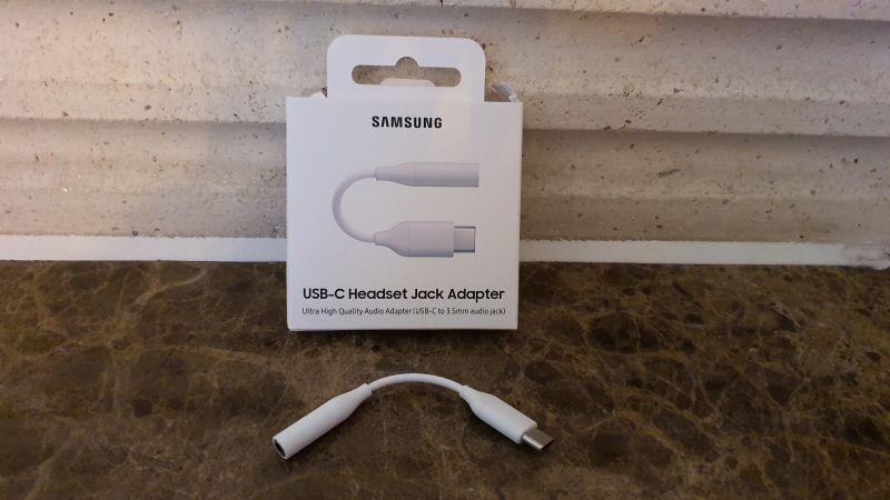  노트10 - 마이크 연결하는 삼성 C타입 aux 스테레오 젠더 (USB-C to 3.5 mm) EE-UC10JUWKGKR