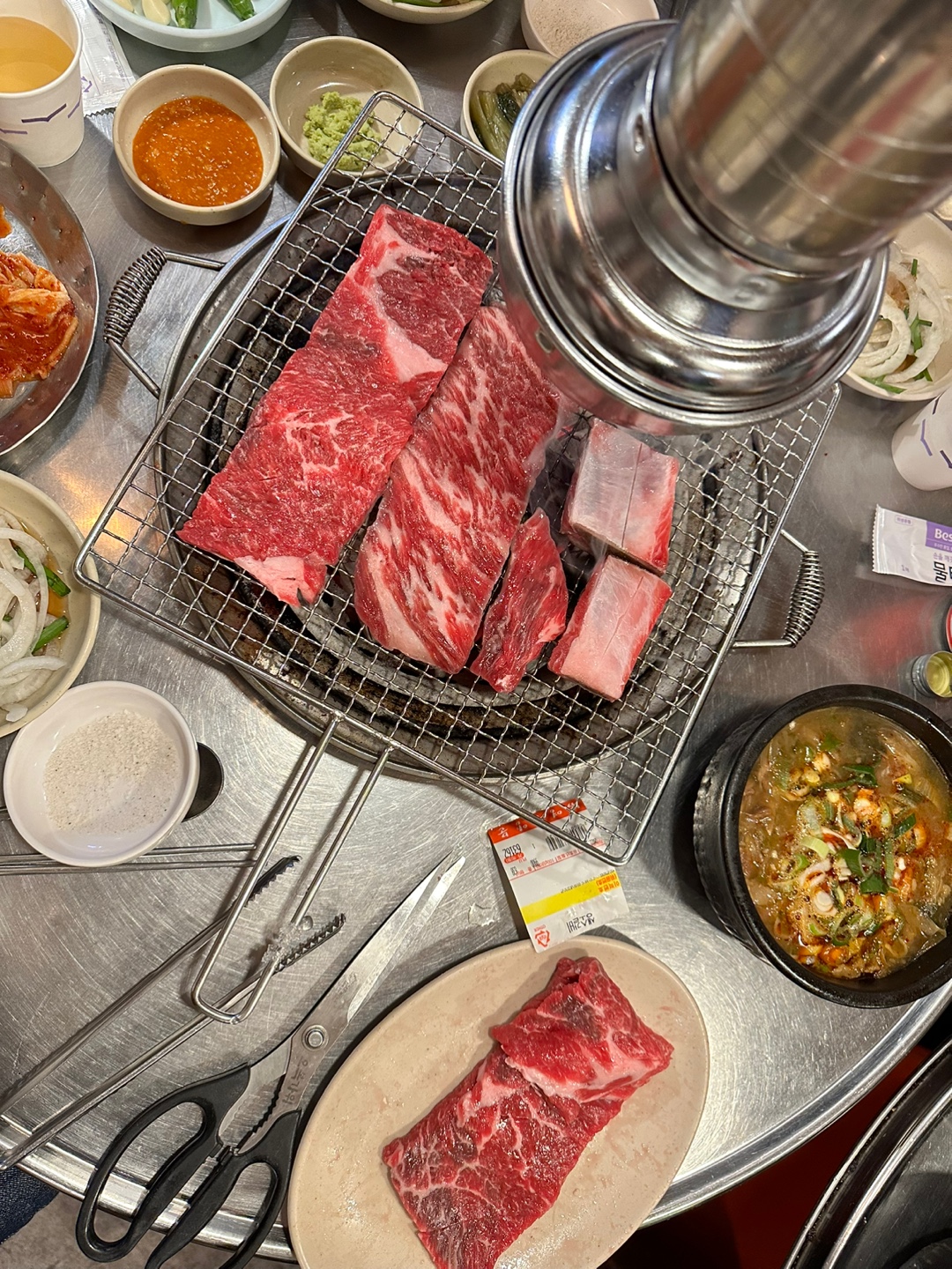  [숙대입구] 양문 줄서는 식당 43회 생소갈비 백골라면 함박스테이크 남영동 고기집 맛집 술집 회식 모임 메뉴 추천 촬영 후기