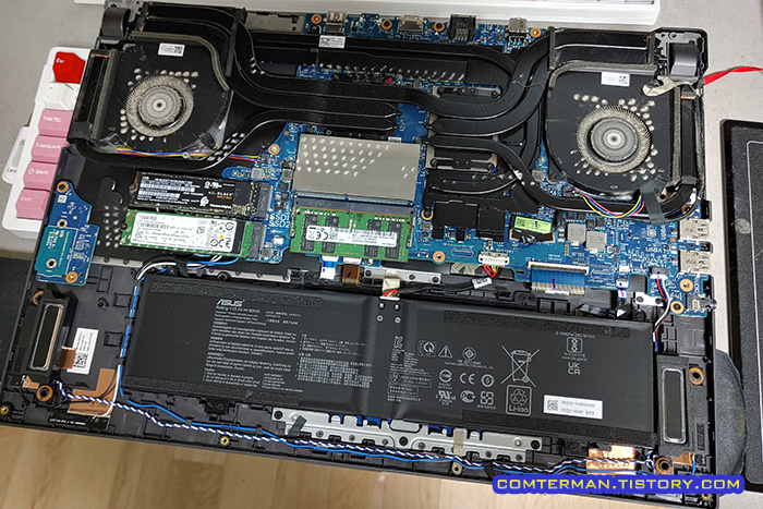 ASUS ROG Strix G713QM-HG119 내부