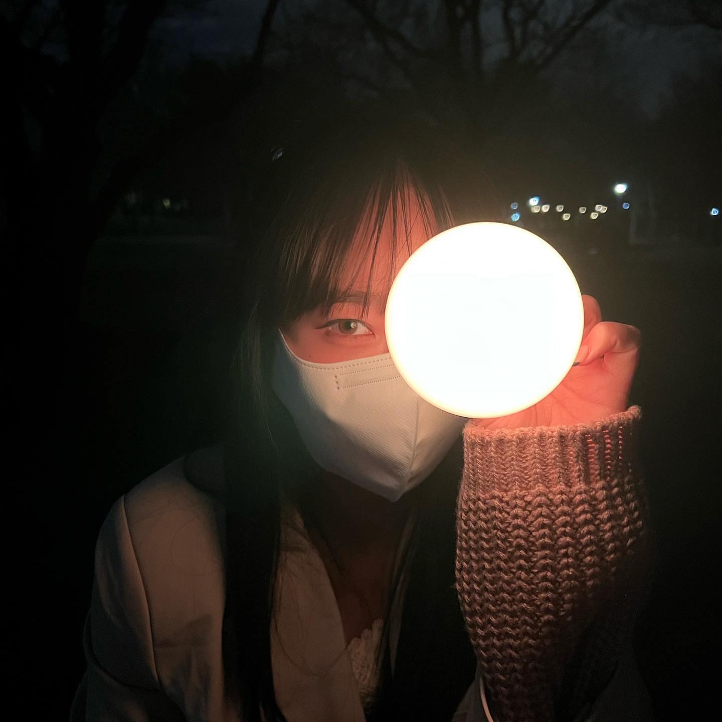  밤에도 환하게 빛나는 최유정