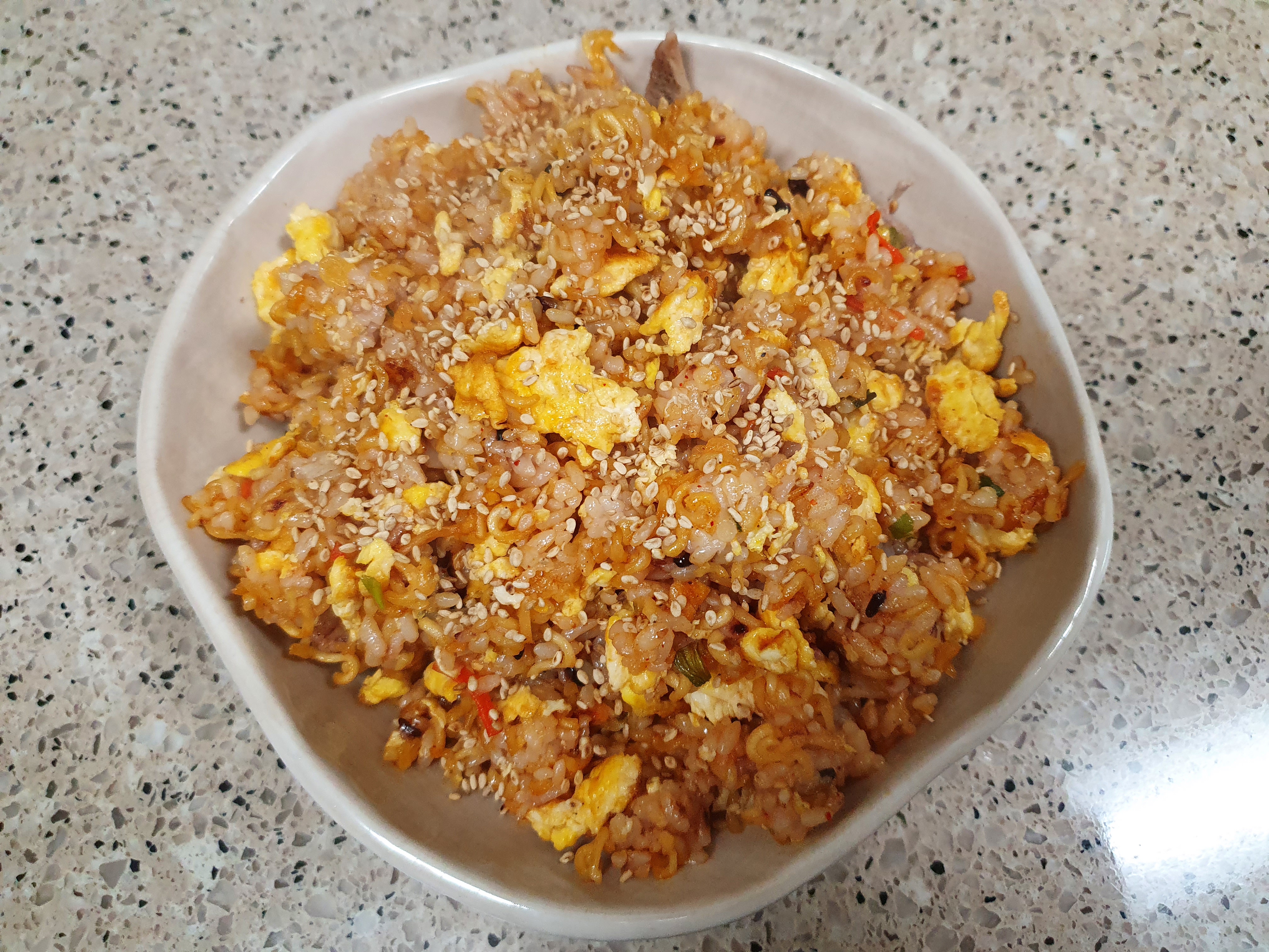  컵라면 볶음밥 만들기 볶음밥맛있게만드는법을 알아보자