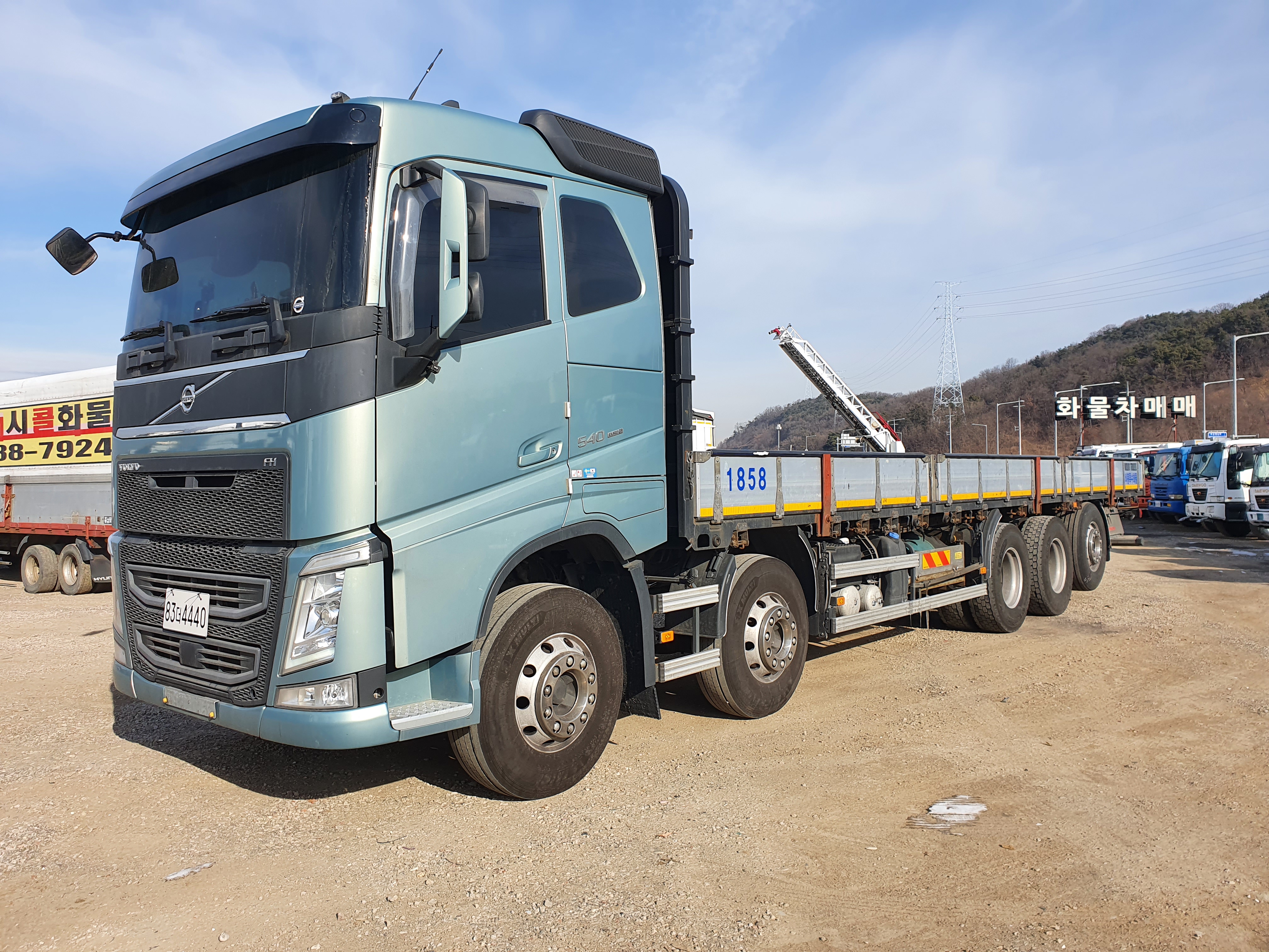  볼보FH540카고, 볼보25톤카고 2020.1등록26만키로주행 www.specialtruck.co.kr