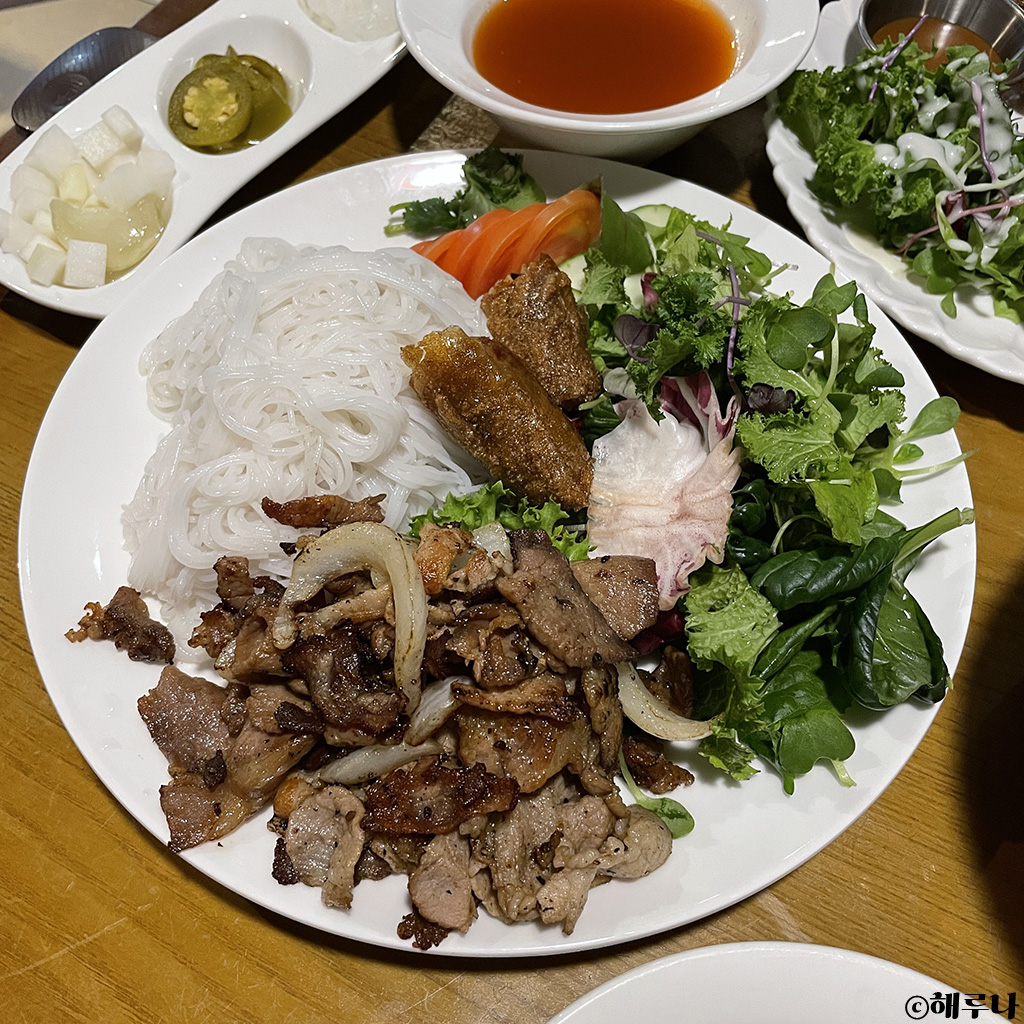  [수원 인계동] 베트남/타이 음식 맛집 다이닝인사이공