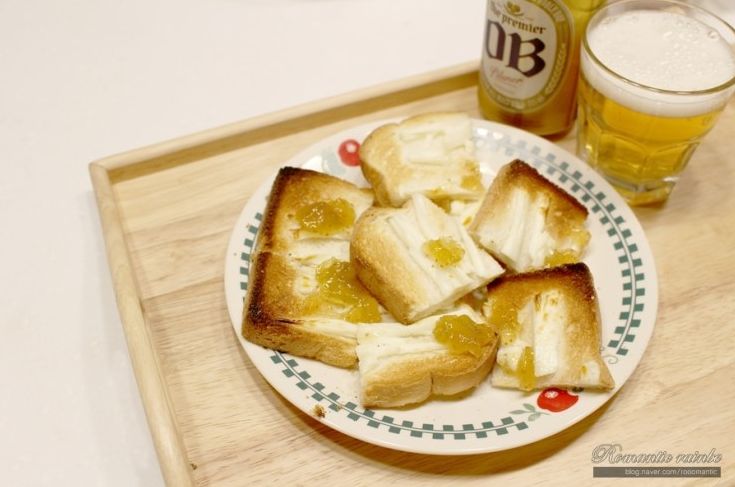  [Recipe] A slice of bread with String cheese