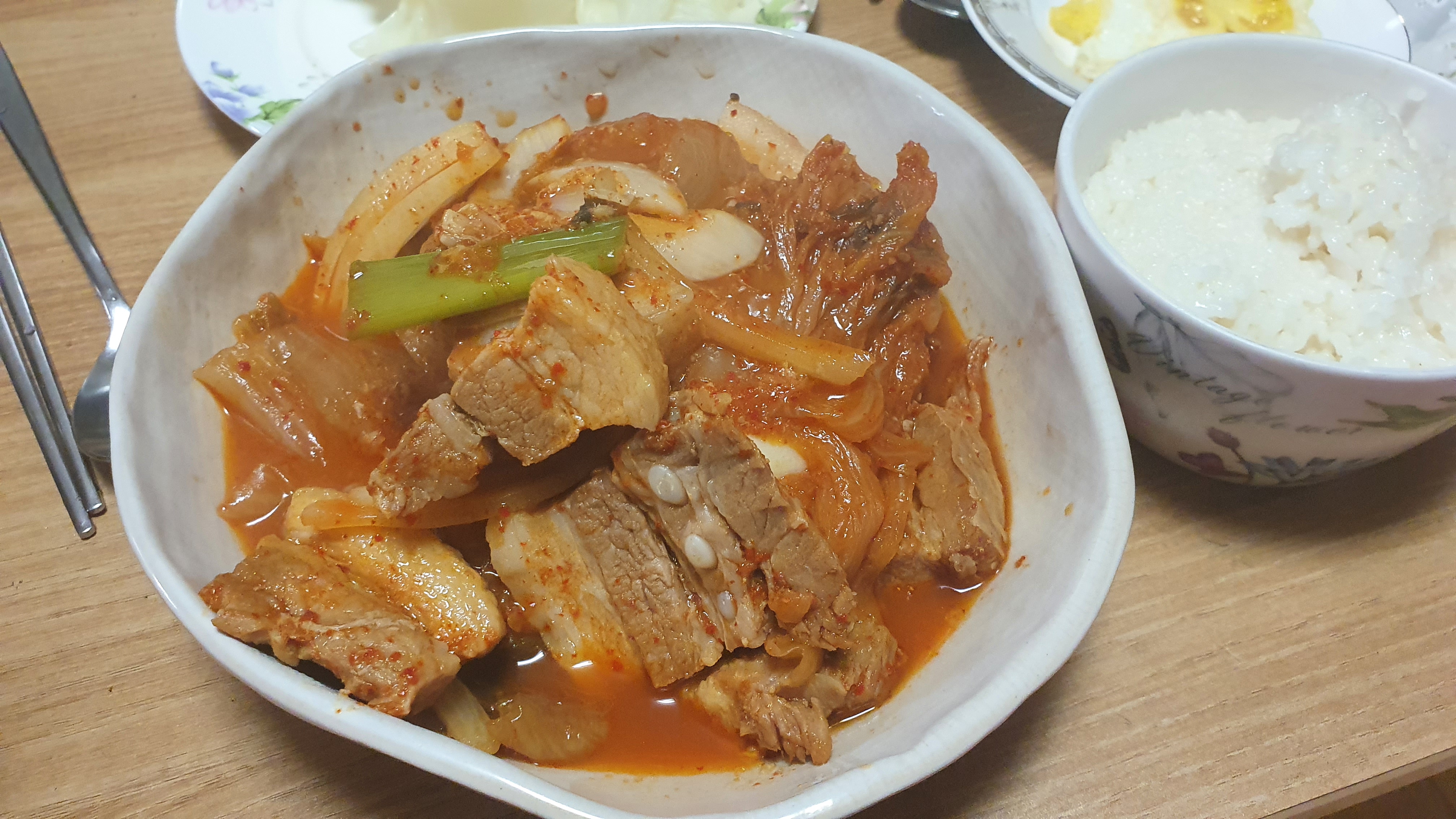  묵은지김치찜 황금레시피 돼지고기 김치찜 만드는 법을 알아보자 삼겹살김치찜
