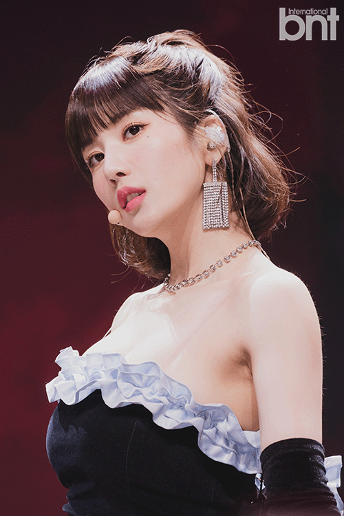 화끈하게 Glitch로 컴백한 권은비