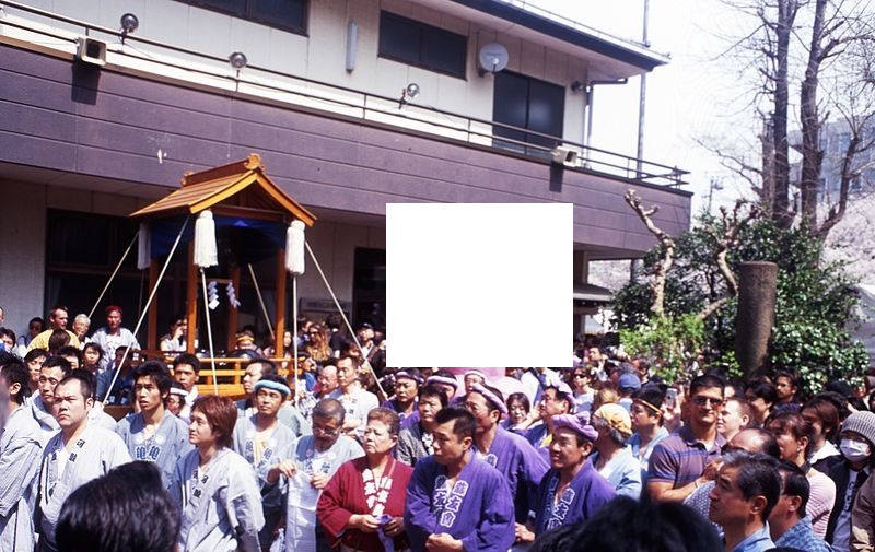 일본의 세계적인 남근 축제이자 전통 축제 카나마라 마츠리(かなまら祭) 에 대해서 알아보자