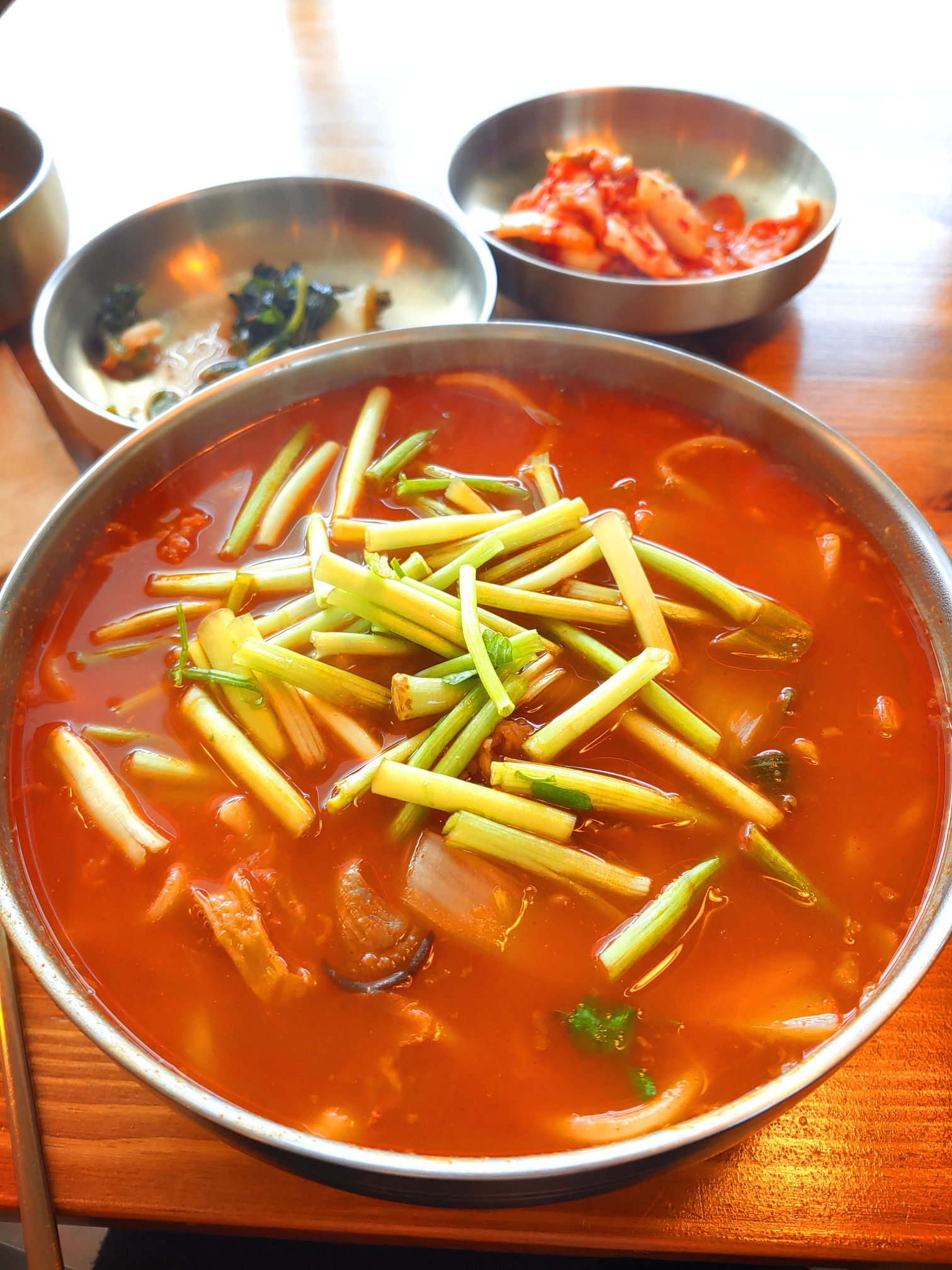  동탄 호수공원 매운 칼국수 - 베러플레이스 화성 지역화폐 사용 가능한 식당