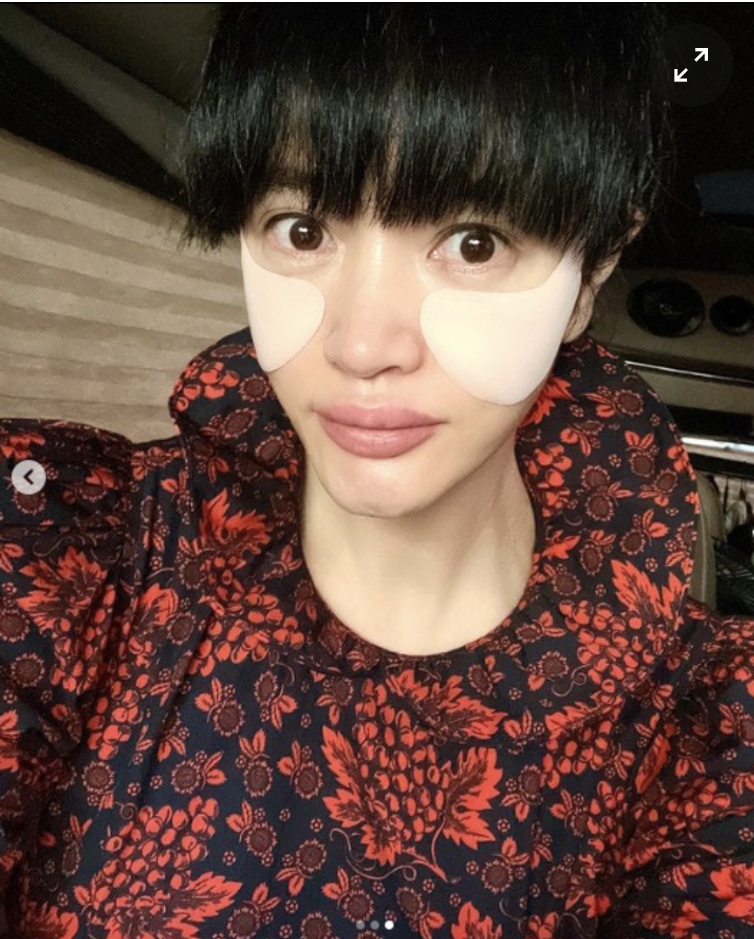  김혜수, 53세에도 압도적 미모 비결은 바로 '이것'··· 꾸준한 자기 관리 하며 '동안美' 자랑