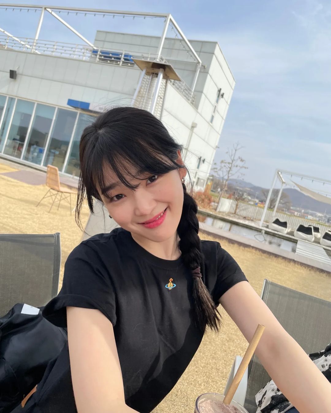  오마이걸 승희의 미모가 녹아든 셀카 공개!