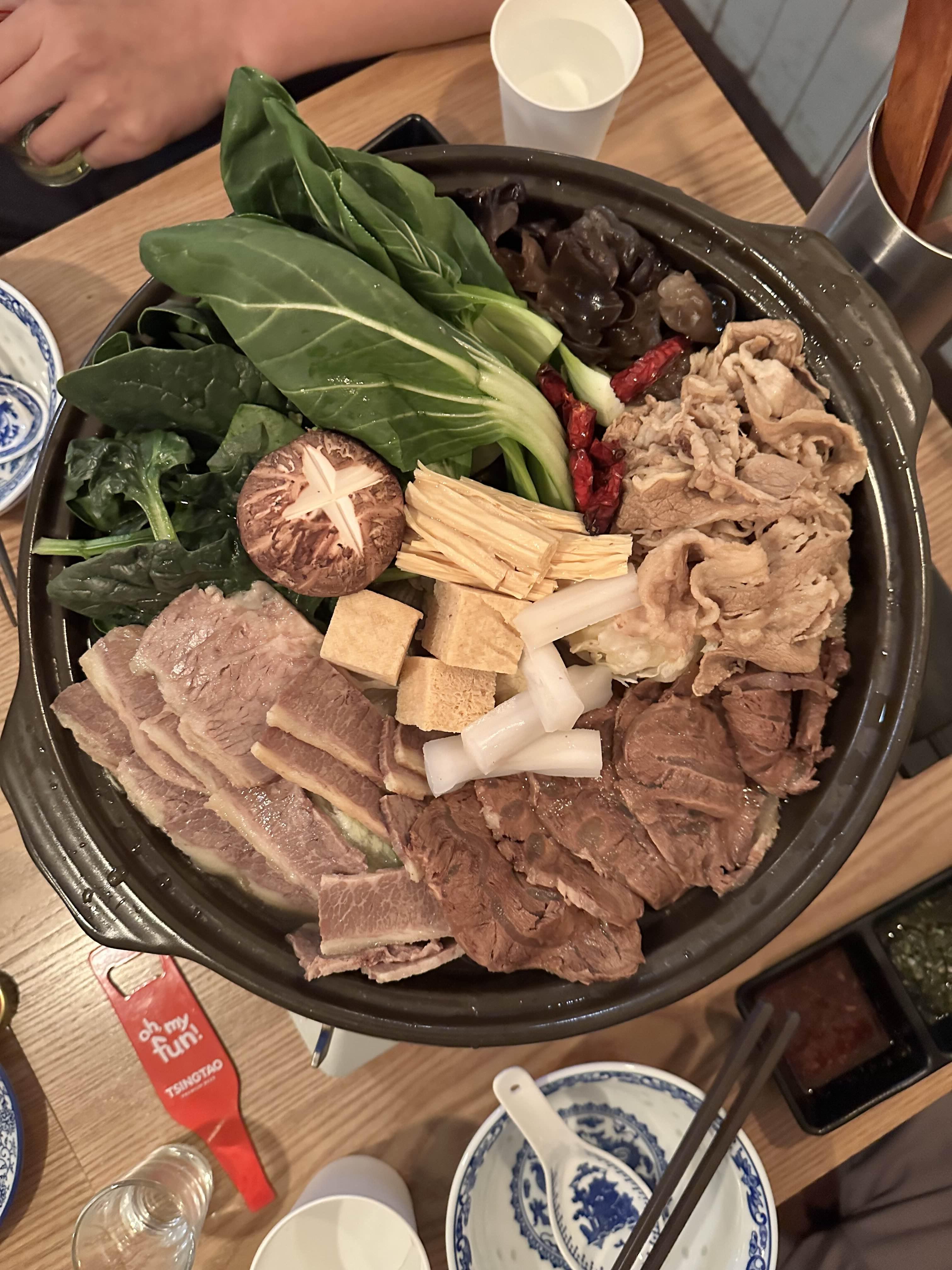  [광화문] 종로 맛집 따뜻한 전골이 맛있는 우육면관 미슐랭 회식 단체 모임 마파두부 수교 어향가지 술집 추천