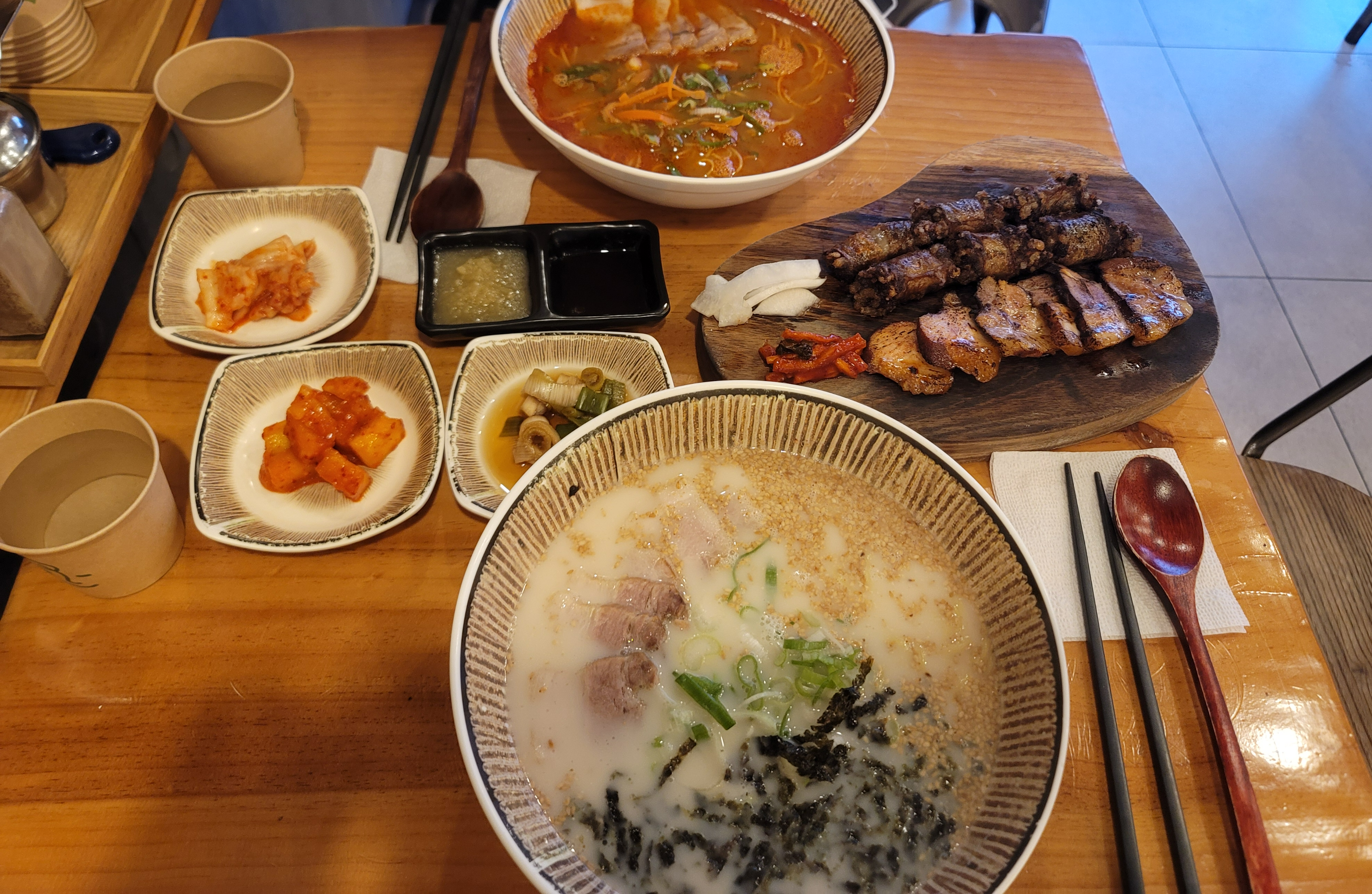  부산대 도야지 면옥 본점