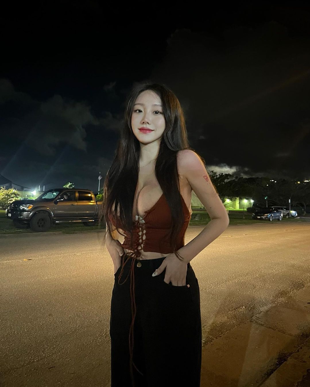  해외에서 과감한 기묘한 기무세딘