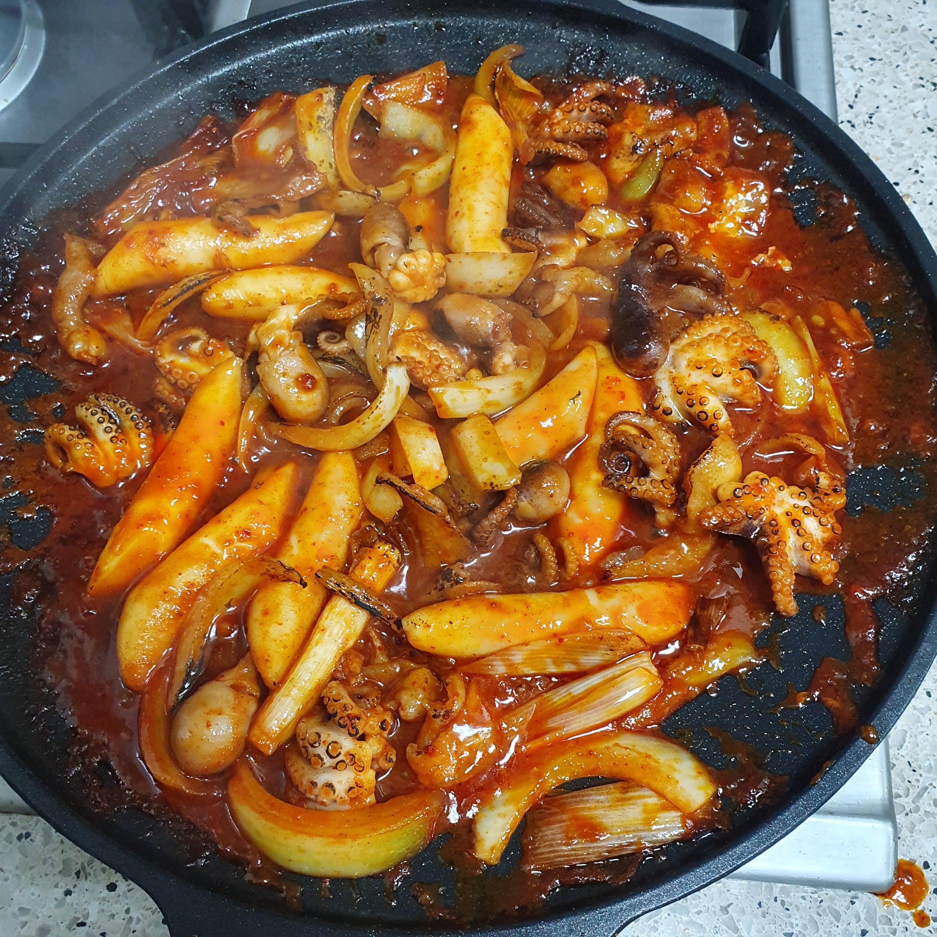  쭈삼불고기 황금레시피 쭈꾸미삼겹살요리를 알아보아요!