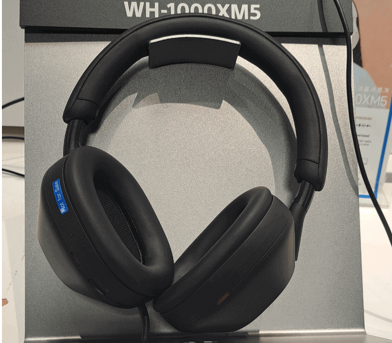 소니-WH-1000WM5-헤드셋