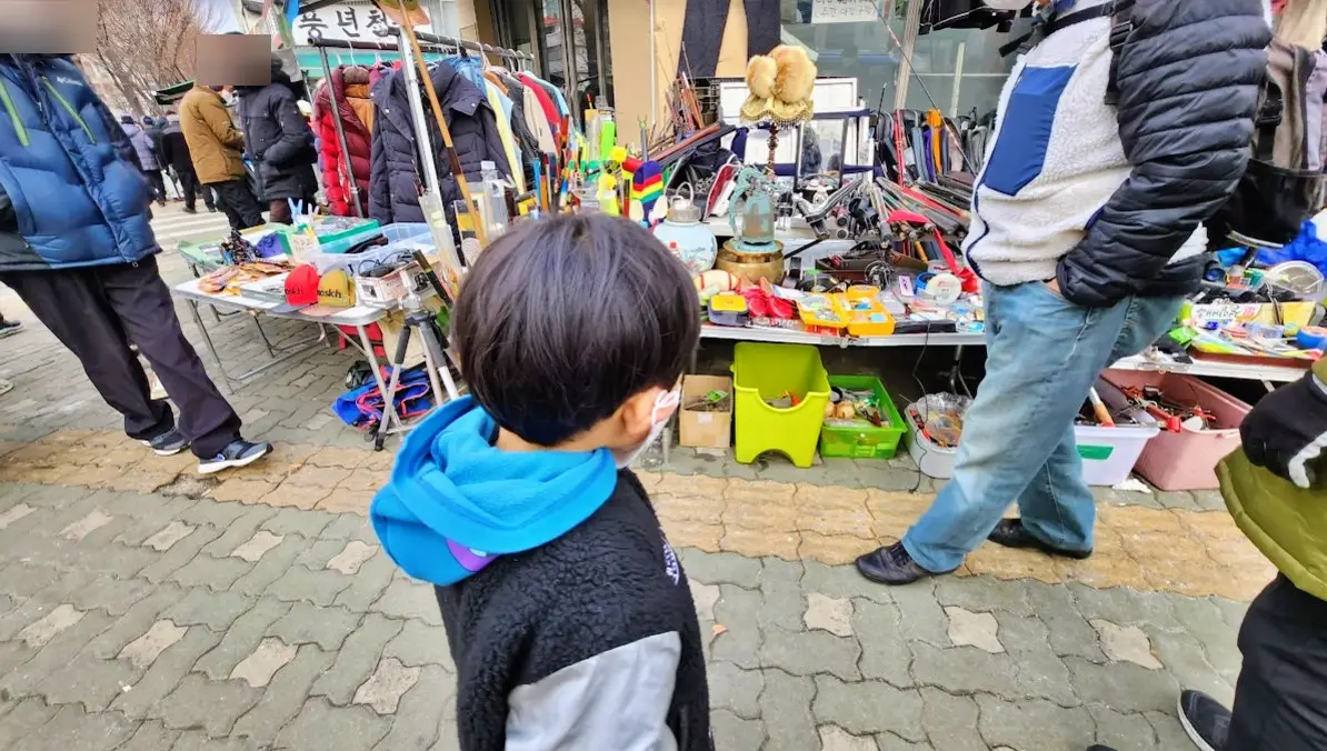 동묘 장난감시장에서 주말 아이들하고 즐거운 시간 보내기 사진 5