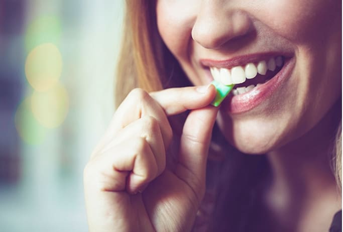 껌 씹는게 이렇게 좋을 줄이야 Surprising Benefits of Chewing Gum