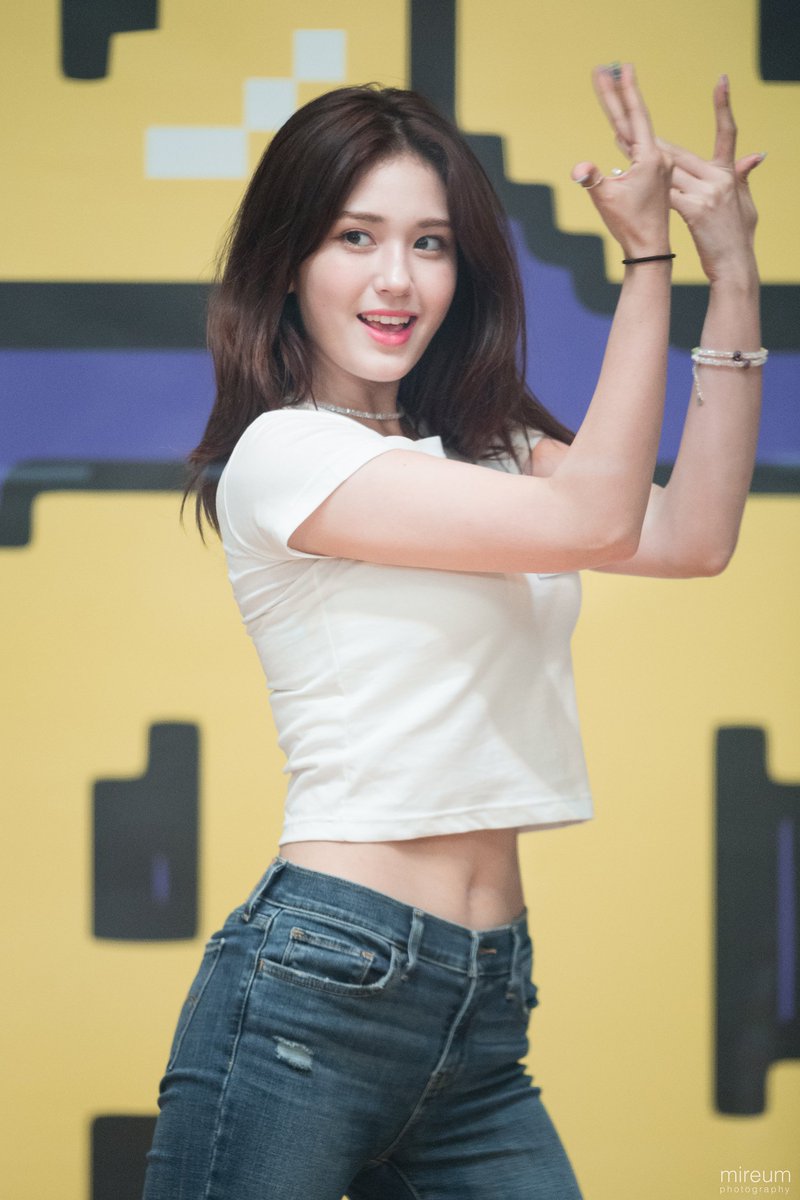 전소미 빌보드 진출? + 인터스코프 레코드와 계약
