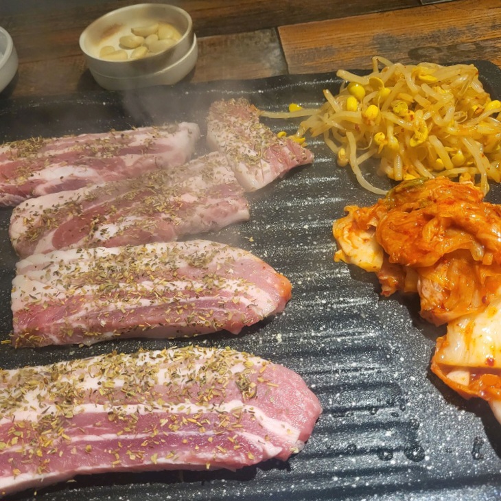 생생정보 인천 가성비 맛집 위치 및 정보 &amp; MZ도 전통시장간다 경동시장 순대집 정보