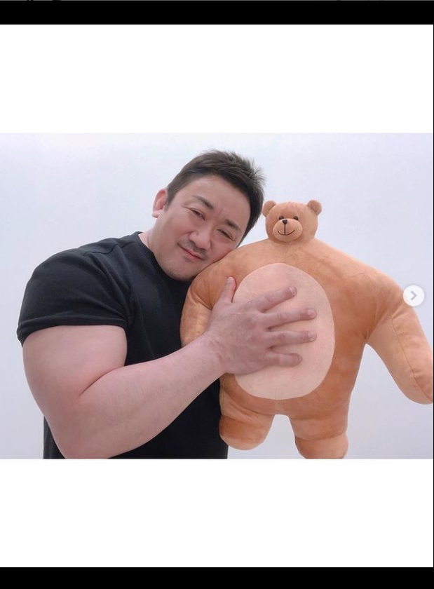  마동석 주연 인기 웹툰 '하이브' OTT 시리즈로 제작