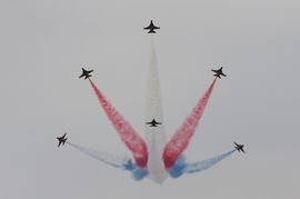 영국 리아트 에어쇼에서 한국 블랙이글스 경연