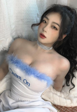 돼지은 전지은 프로필 인스타 움짤6