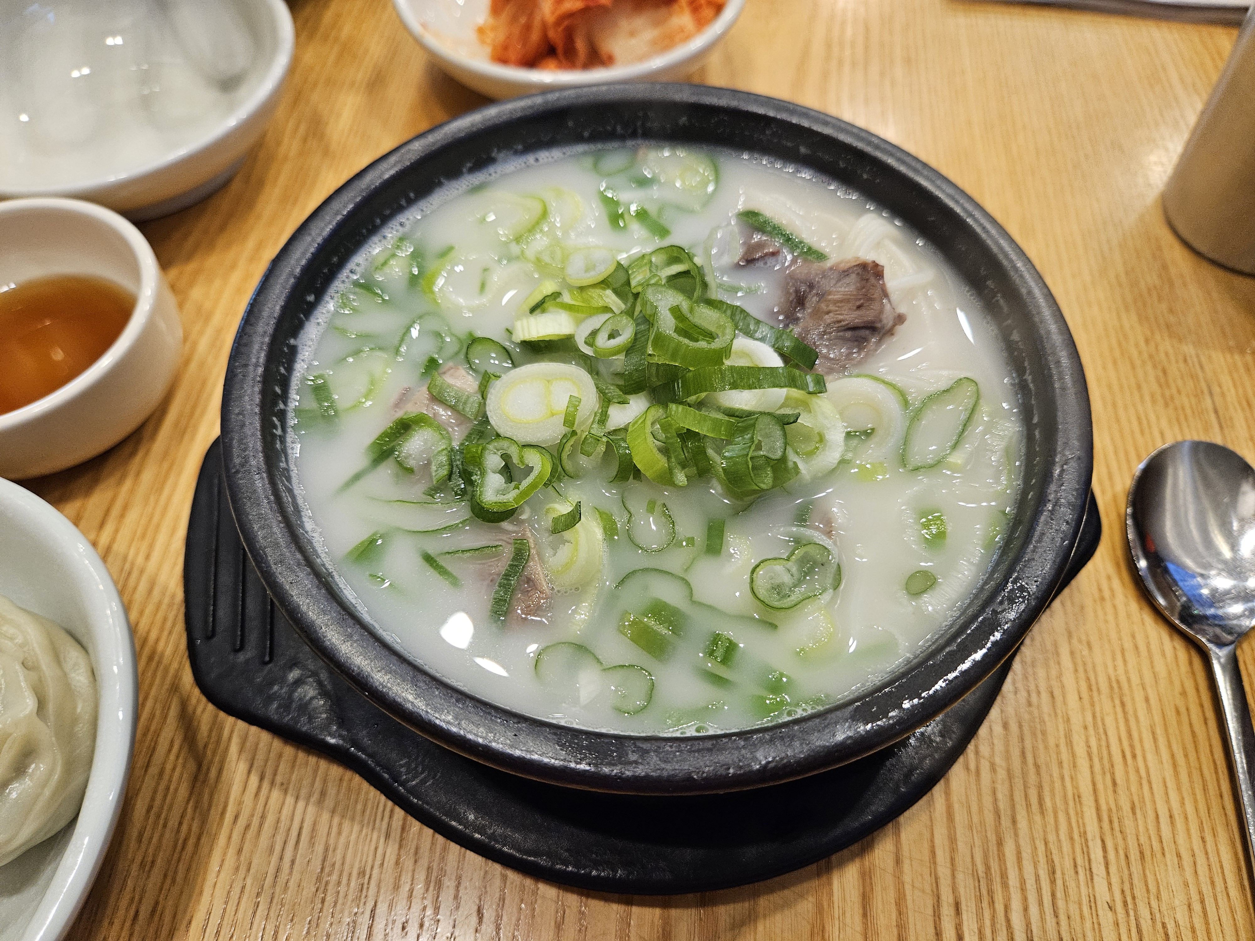 강남설렁탕 이미지