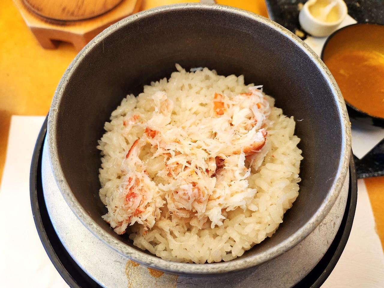 생각보다 가성비가 괜찮았던 카니도라쿠 - 솥밥