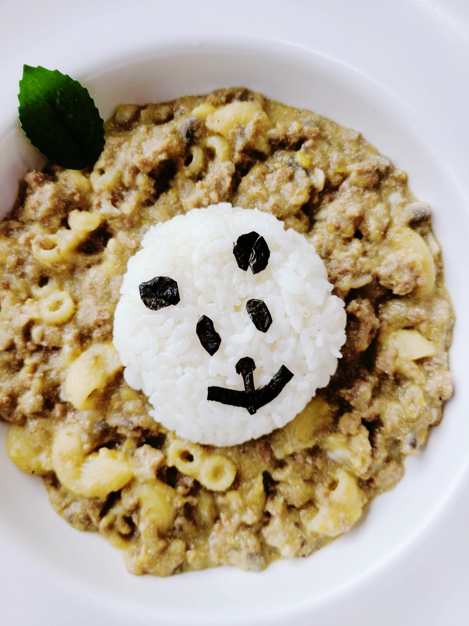 백팩커 백종원 러시아식 고기 스튜 만들기 비프 스튜 파프리카 버섯을 넣고 버섯 크림 리조또 마카로니 삶은 법 비프 스트로가노프 다진 고기 요리 2