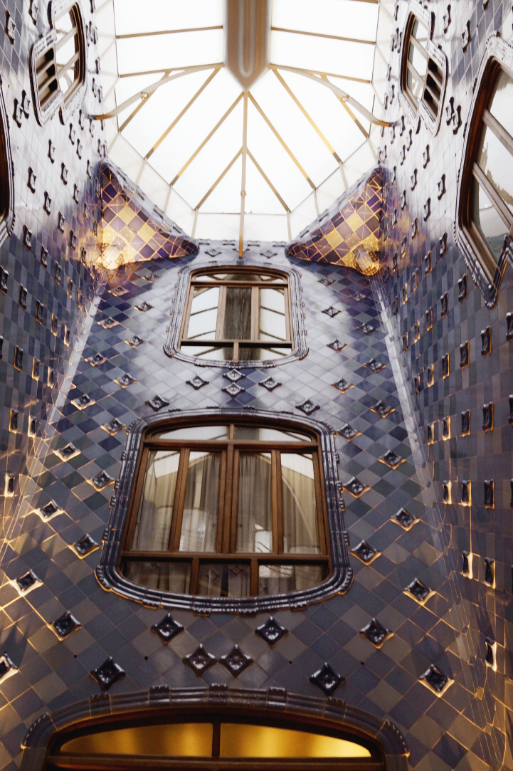 스페인 전시 미술관 바르셀로나 여행 전시 가우디 gaudi 건축의 까사바트요 Casa Batlló