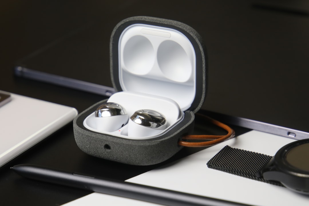 Earbuds