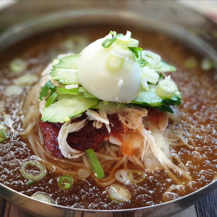 투데이 맛있는 메뉴 명태회 물비빔 밀면&#44; 물밀면&#44; 비빔밀면&#44; 갈비만두 맛있는 식당 추천 부산 용호동 맛집