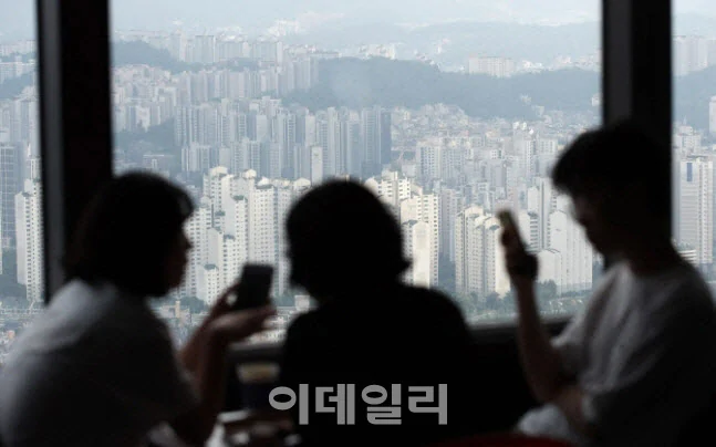 서울 아파트 시장&#44; 거래 회복은 아직 멀었나?