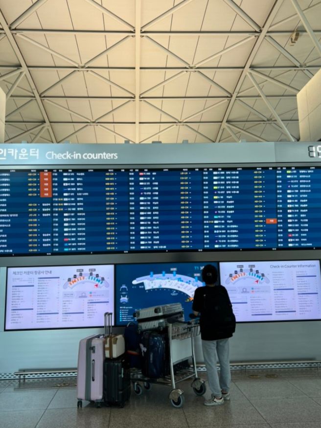 밴쿠버–인천 직항 비교 리뷰: 아시아나 vs 에어캐나다, 어떤 항공편이 더 좋을까?